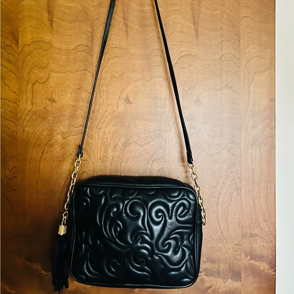 L.J.S. COLLECTION NWOT Square Quilted Faux Leather Crossbody Bag in Black Color